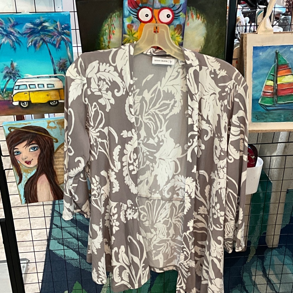 Chico's Elegant Gray and White Floral Blouse